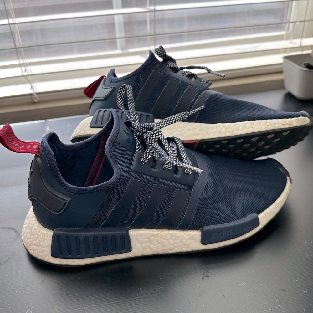 Adidas NMD R1 navy blue burgundy ultraboost